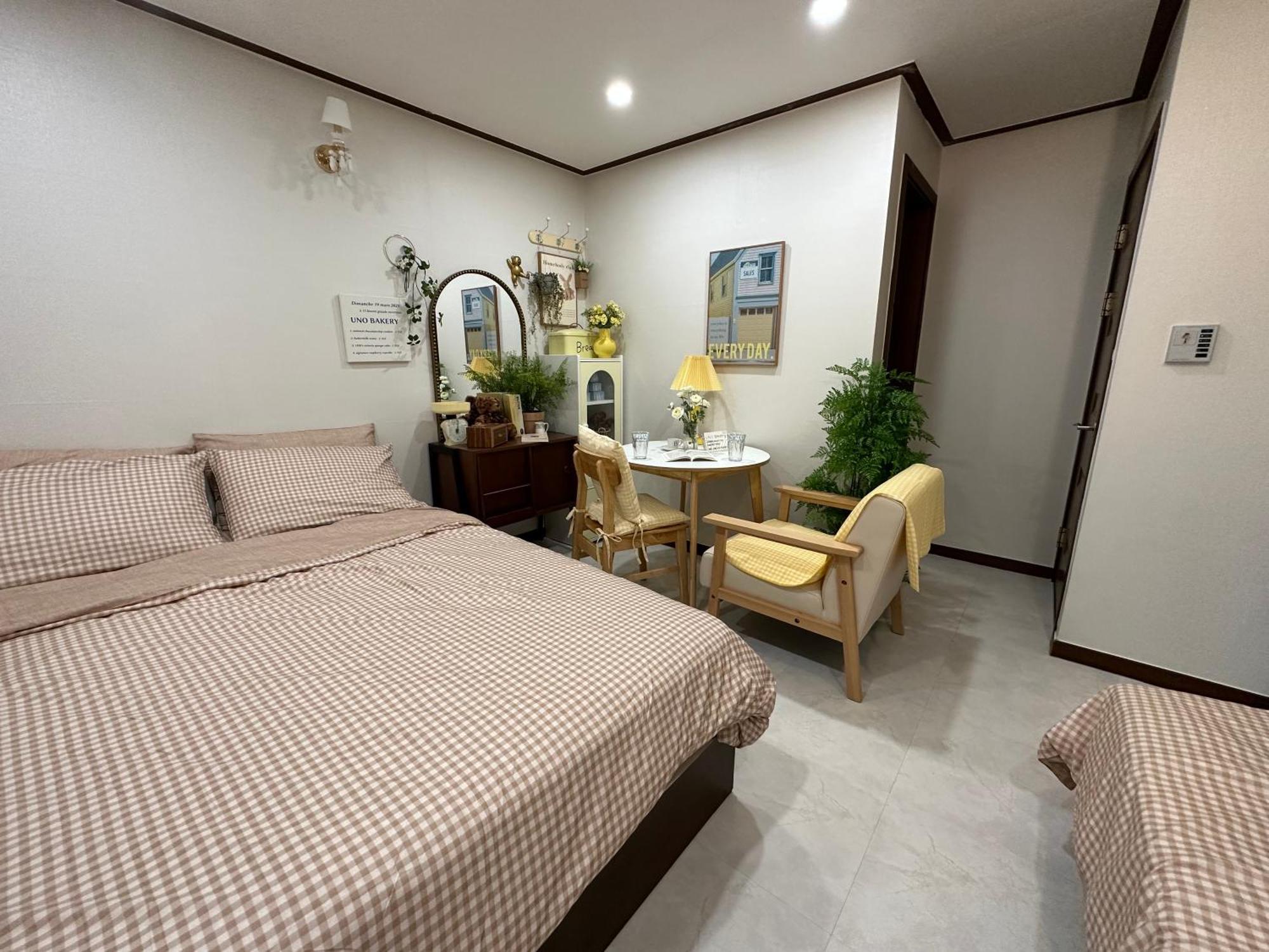 8 Hotel Сеул Екстериор снимка